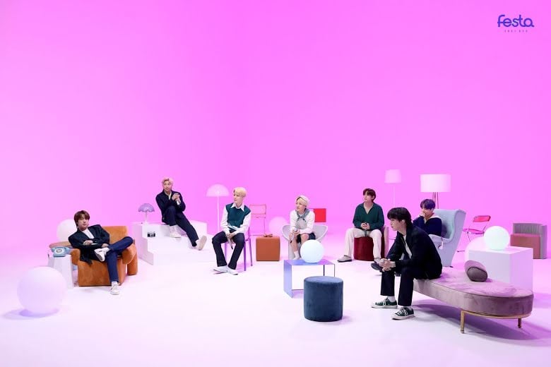 BTS ROOM LIVE&nbsp;