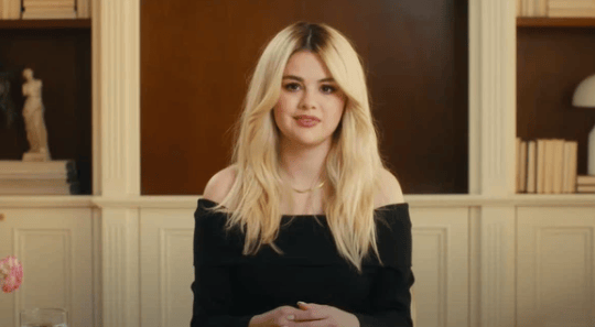 រូបភាព Selena ដែលបានឡើងទម្ងន់