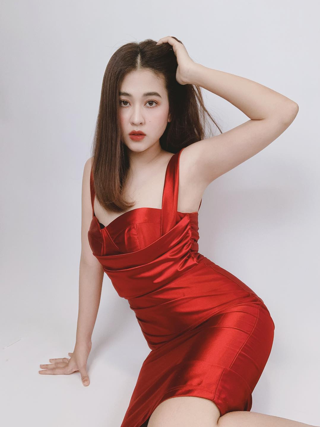 តារាចម្រៀង ពេជ្រ សូលីកា