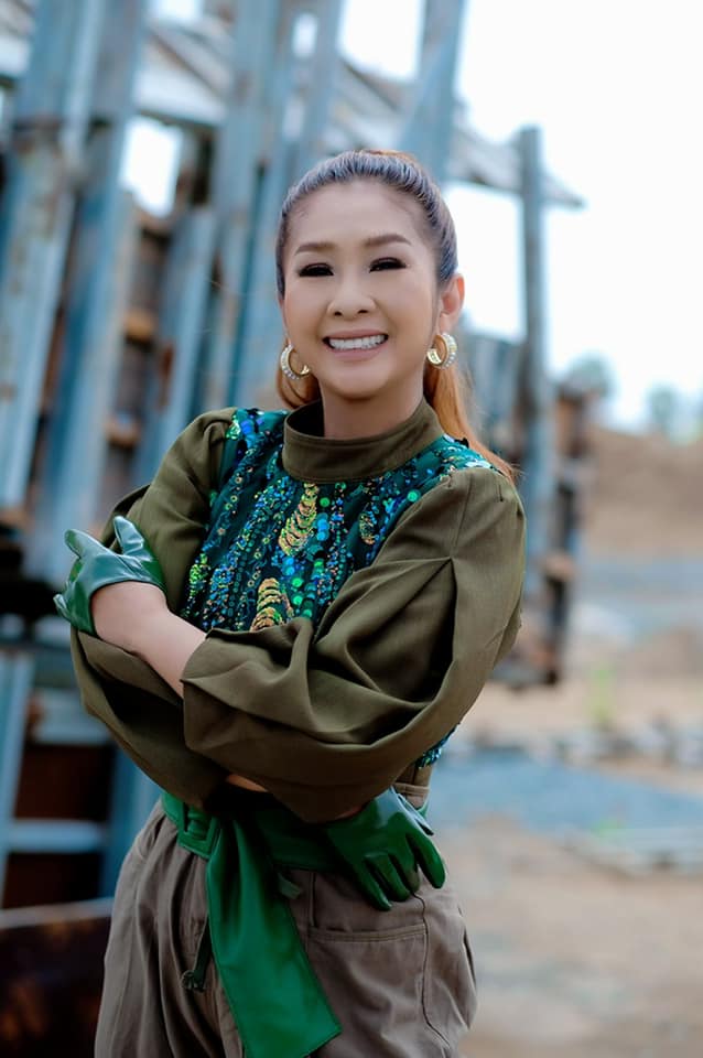 &nbsp; អ្នកនាង&nbsp;គង់ សុជាតិ