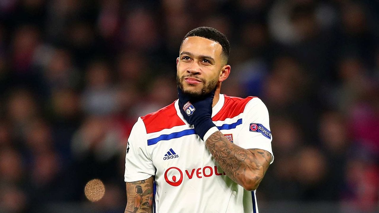 កីឡាករ Memphis Depay