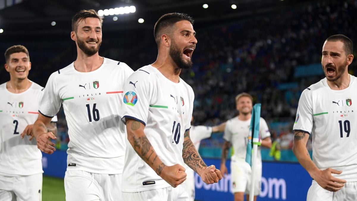 ខ្សែបម្រើស្លាប&nbsp;Lorenzo Insigne