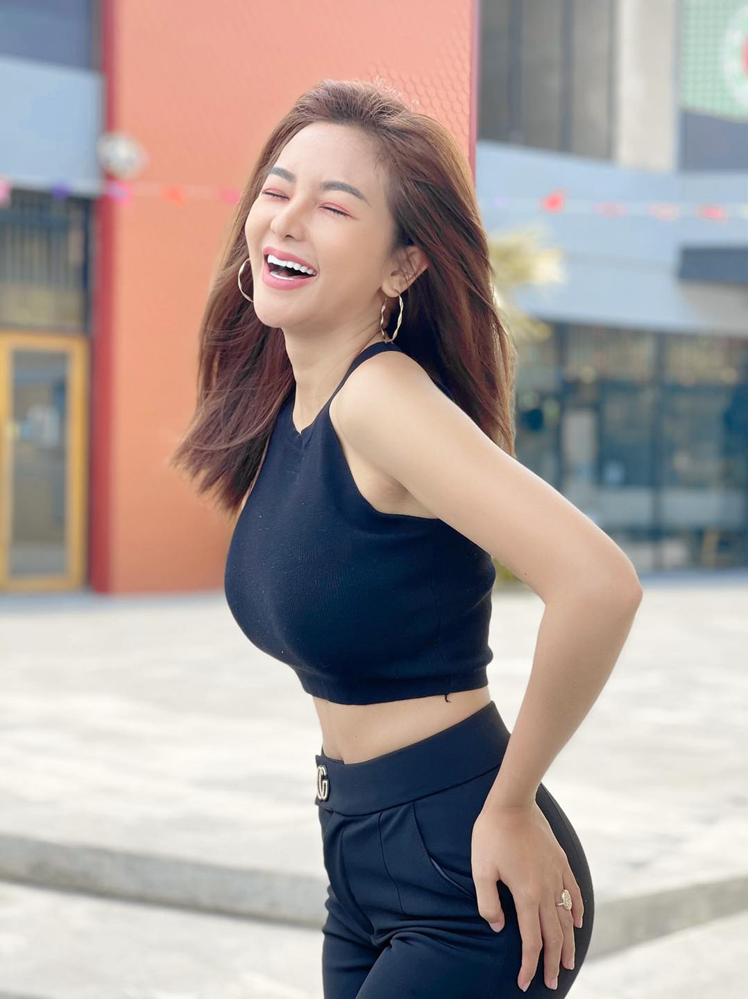 &nbsp;ដួង ម៉ានិច&nbsp;