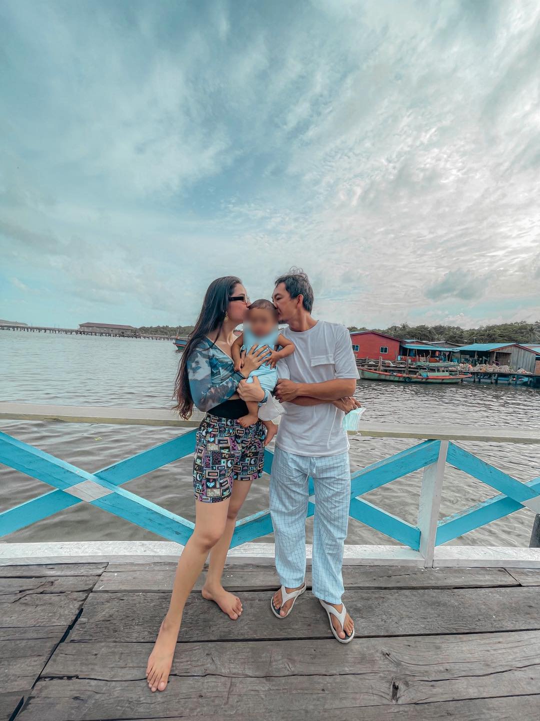 តូតា ស្វាមី និងកូនប្រុស