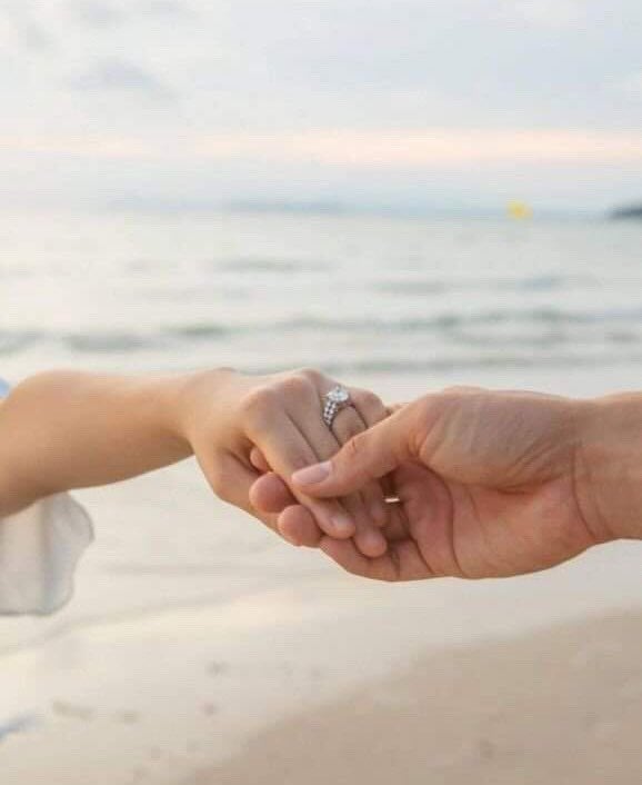 ដៃរបស់ New Chapter និង  Maysapril&nbsp;