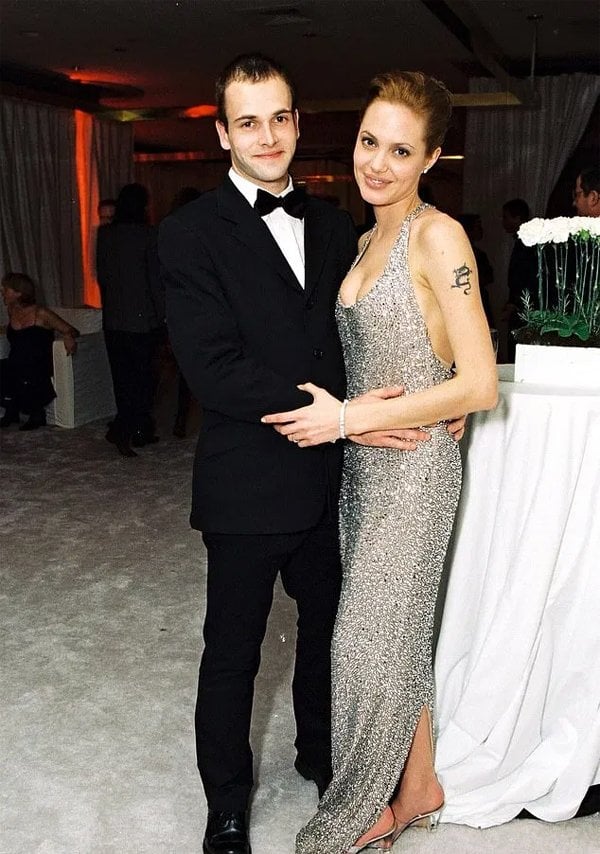 Jonny Lee និង Angelina កាលនៅទាក់ទងគ្នា