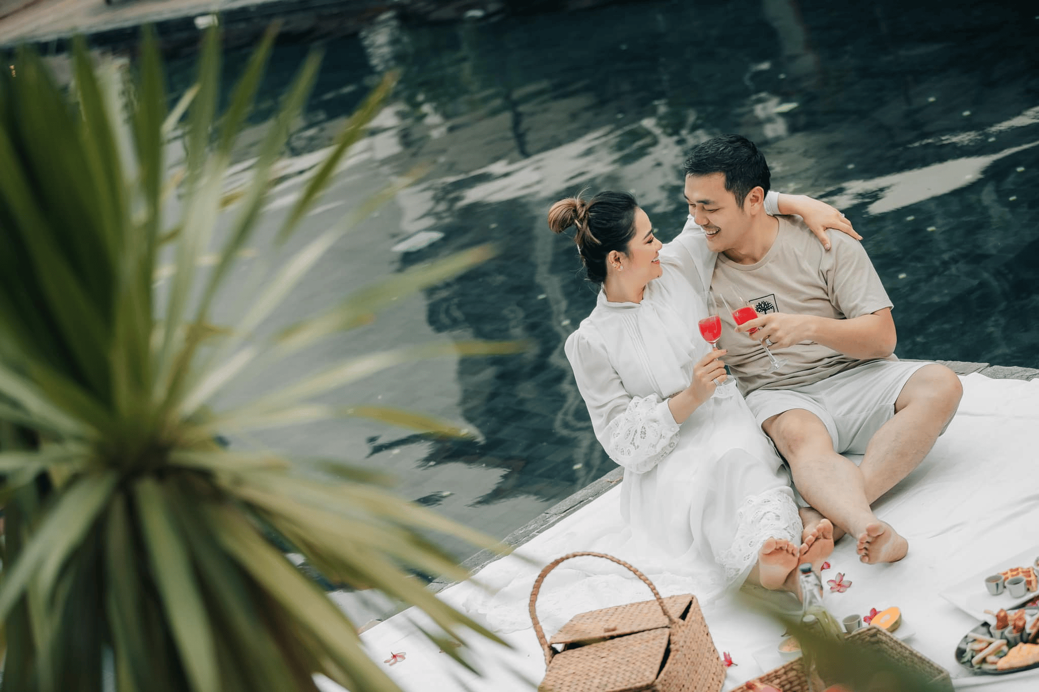 ឱក សុគន្ធកញ្ញា និង​គ្រួសារ