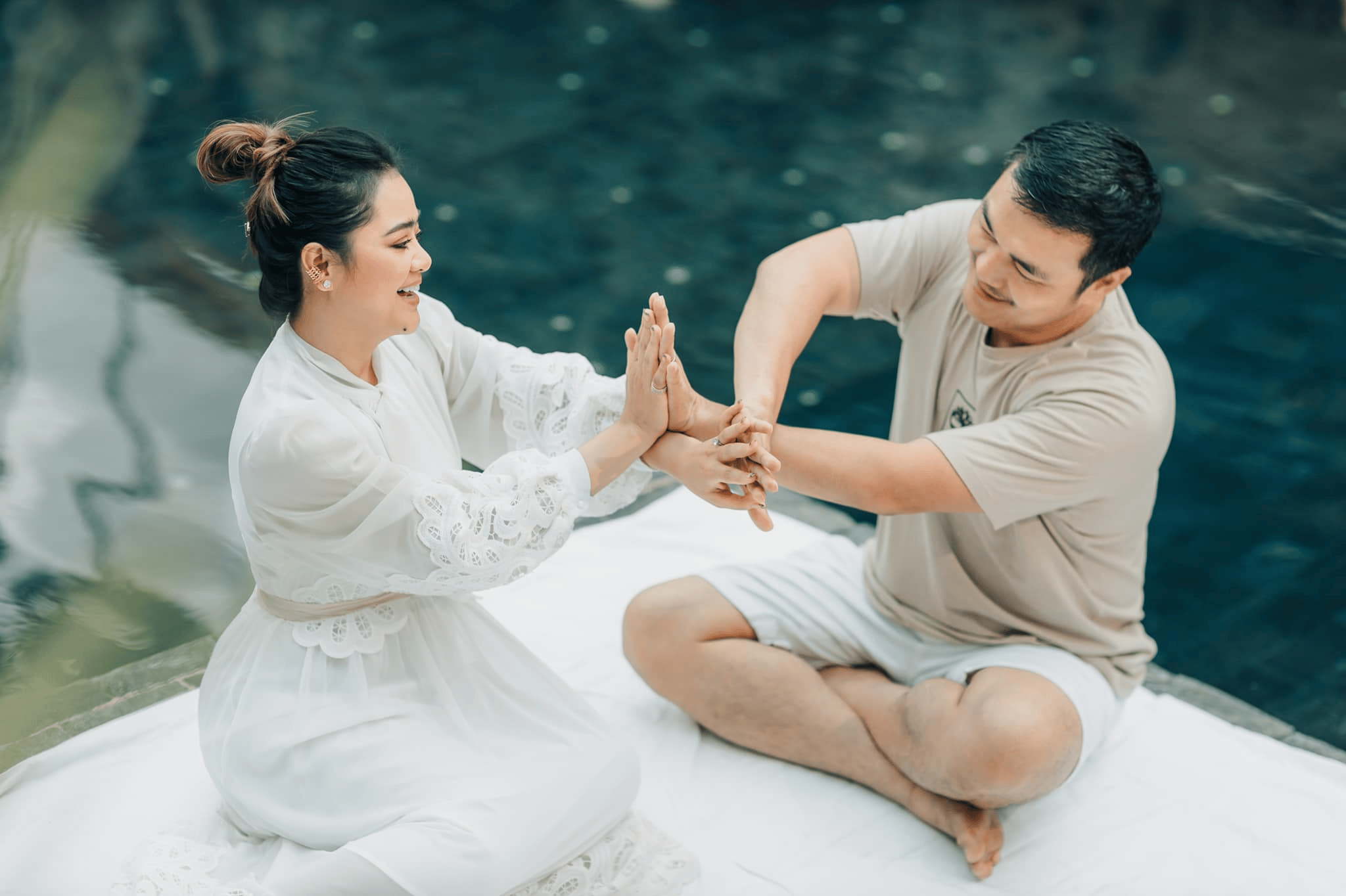 ឱក សុគន្ធកញ្ញា និង​គ្រួសារ