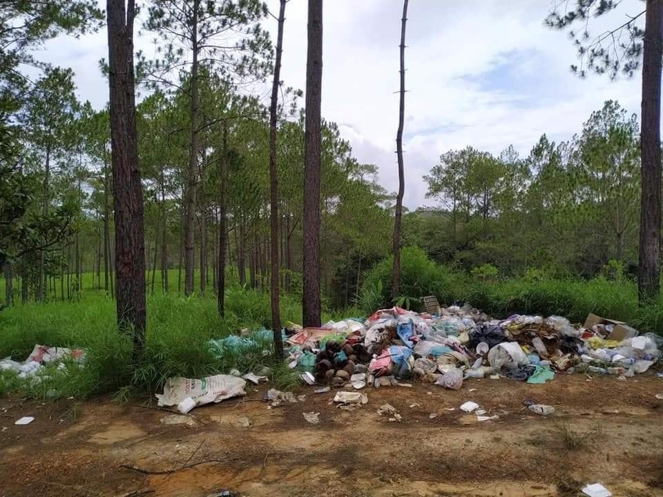 សម្រាមឧទ្យានជាតិគិរីរម្យ