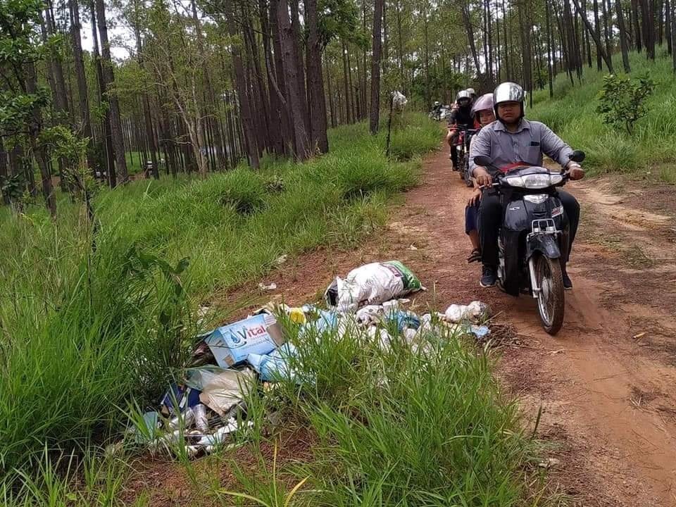 សម្រាមឧទ្យានជាតិគិរីរម្យ