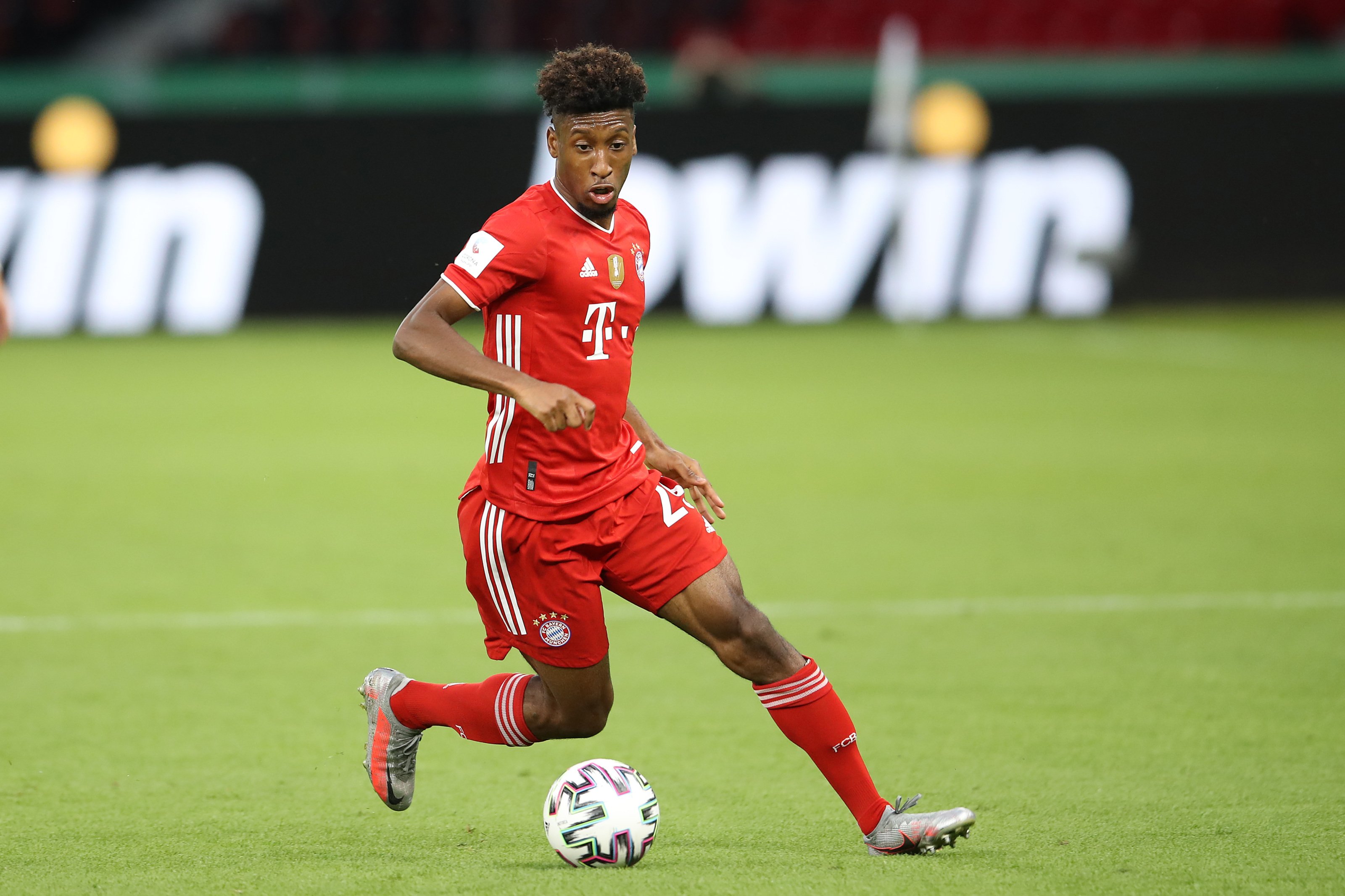 &nbsp; កីឡាករ&nbsp;Kingsley Coman