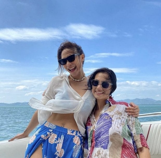 &nbsp;Ploy និង Chlodine