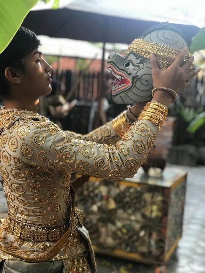 ប្អូនប្រុស សុភាព សុវណ្ណកក្កដា