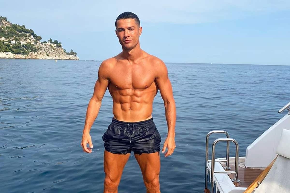 កីឡាករ Cristiano Ronaldo