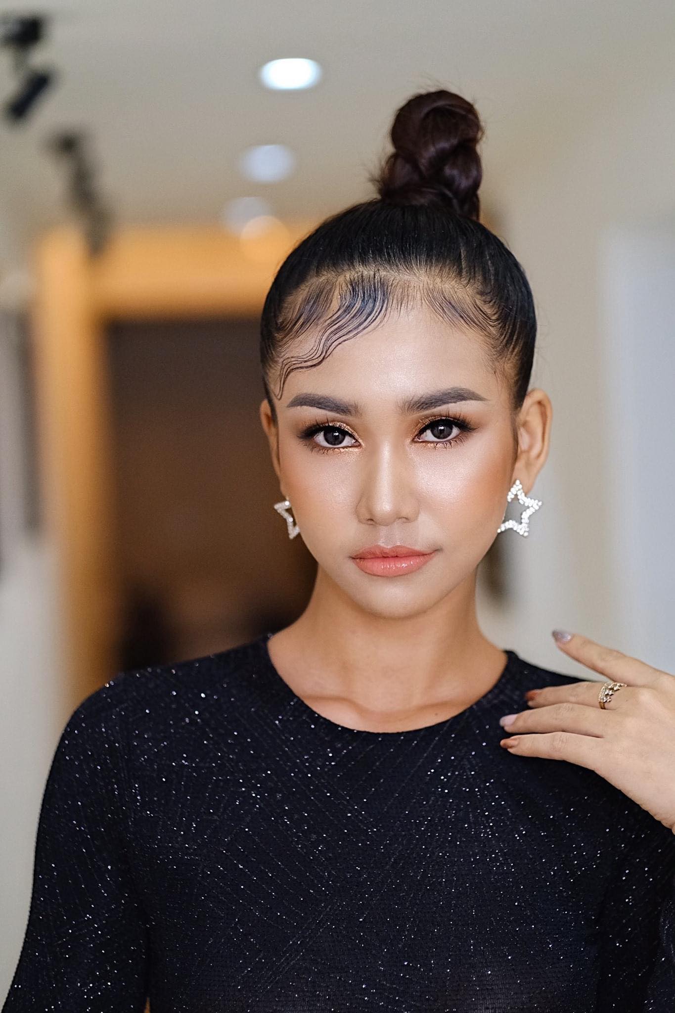 &nbsp; កញ្ញា​&nbsp;អែម គុណថង