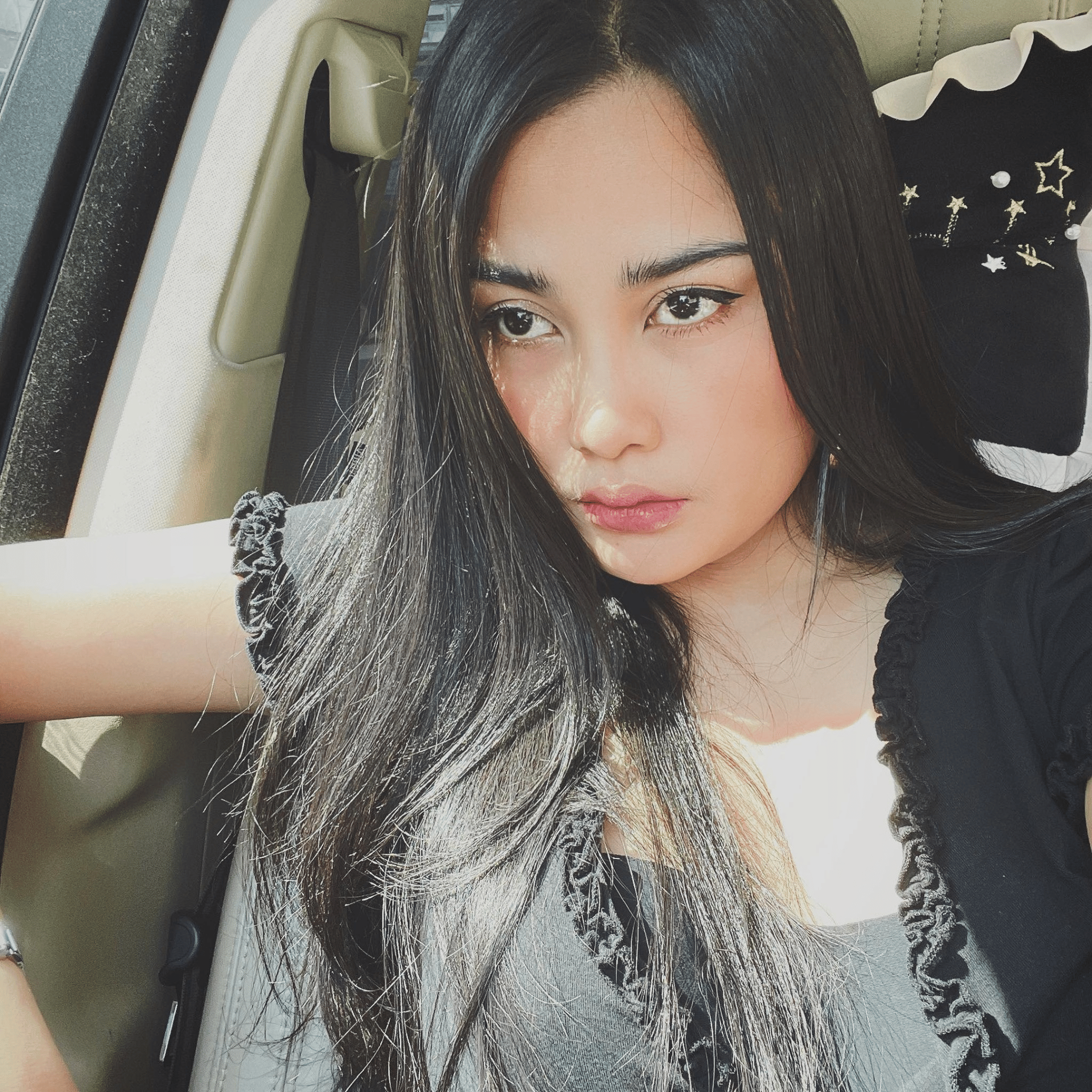 គូស្នេហ៍ អេដវីន