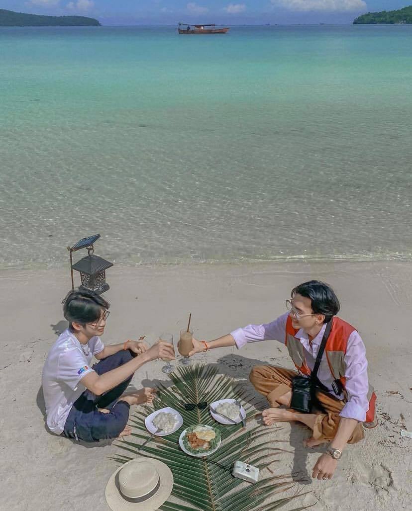 &nbsp; លោក&nbsp;លី ម៉ៃកូ&nbsp;និងលោក&nbsp;វ៉ាន់ថៃ