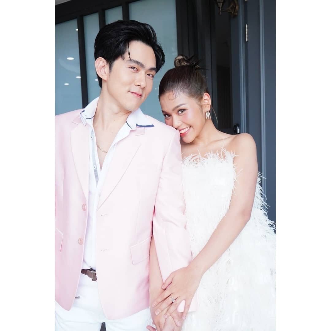 Tanya និងគូស្នេហ៍