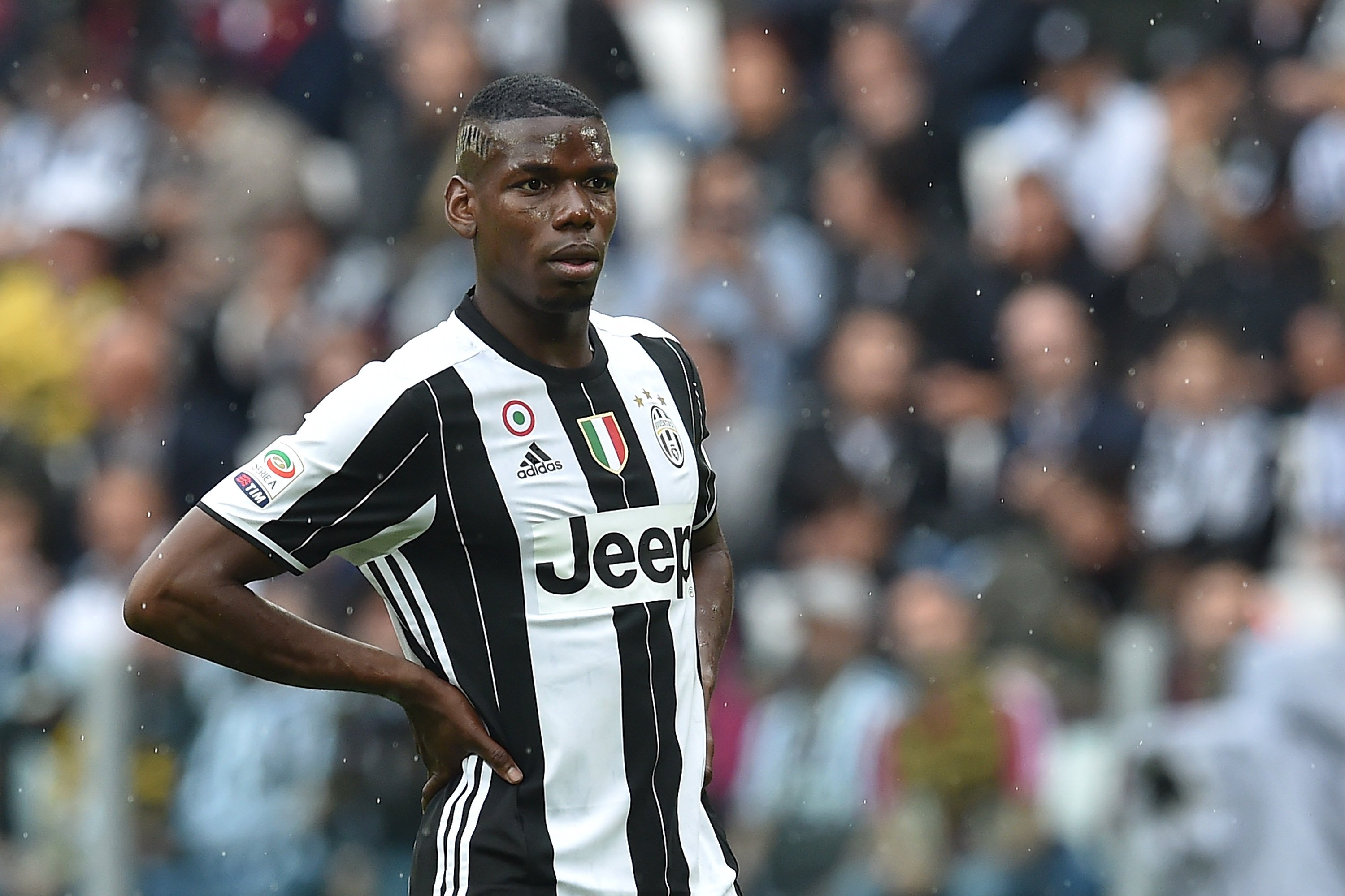 &nbsp; កីឡាករ&nbsp;Paul Pogba