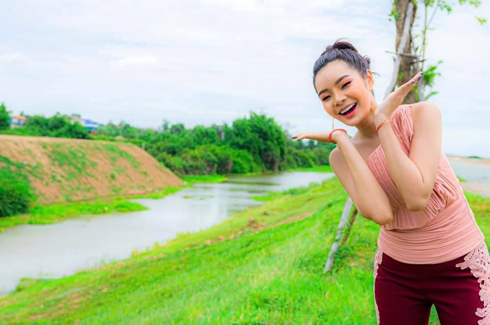 កញ្ញា ណា សាឌី