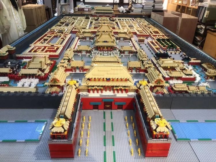 រូបផ្គុំ