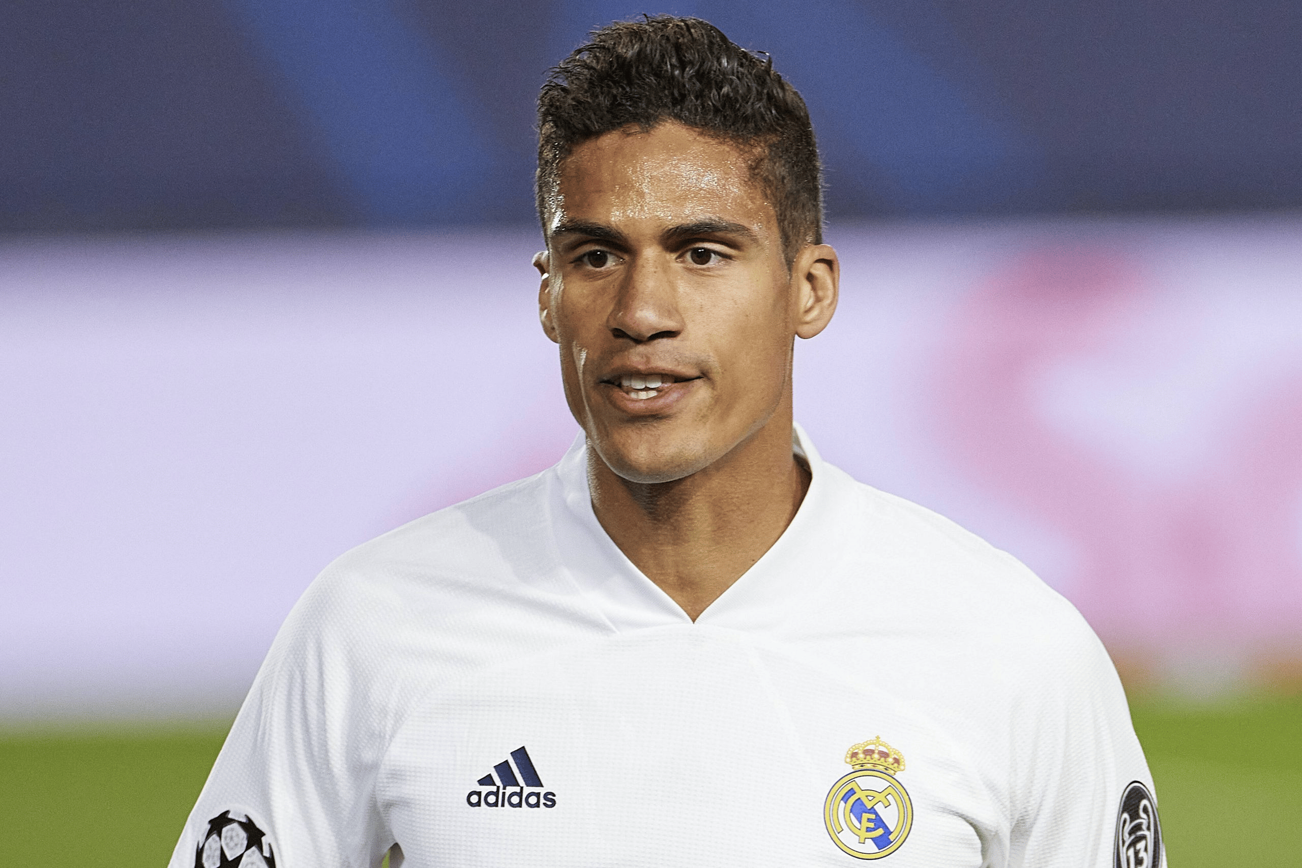 កីឡាករ Raphael Varane