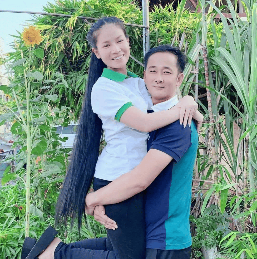 ស្រីអូន និងស្វាមី
