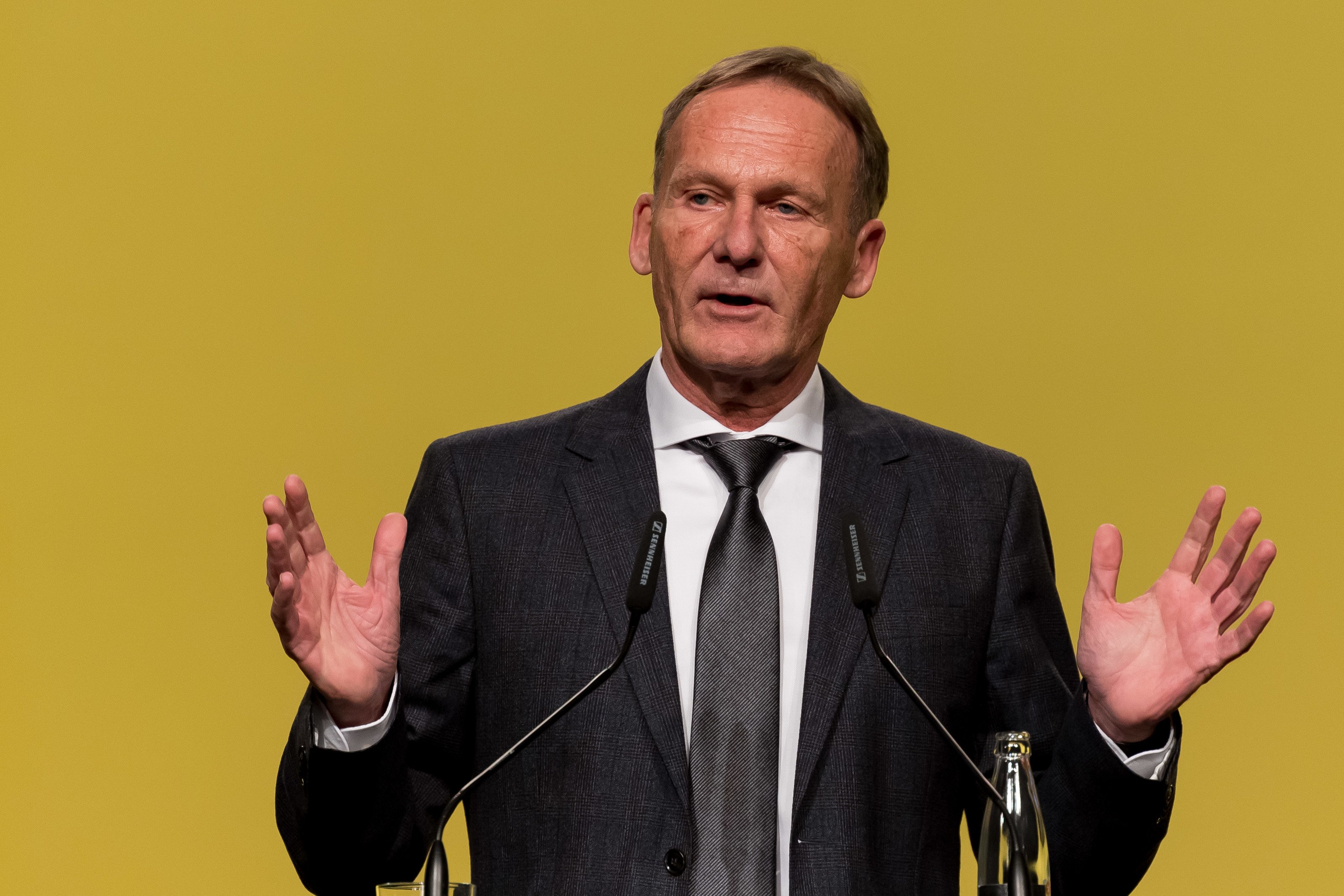 &nbsp; លោក&nbsp;Hans-Joachim Watzke