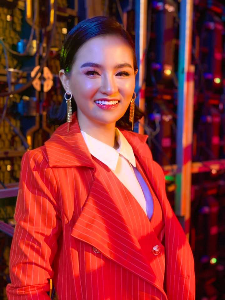 &nbsp;សុគ្ធ និសា