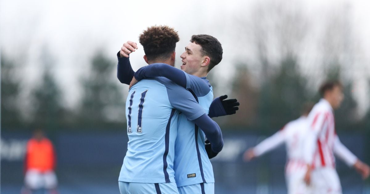 ខ្សែបម្រើ&nbsp;Jadon Sancho និង Phil Foden&nbsp;