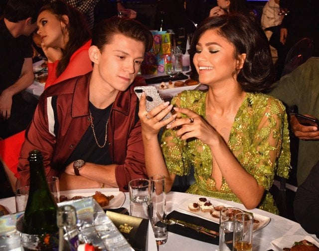  Tom Holland និង Zendaya 