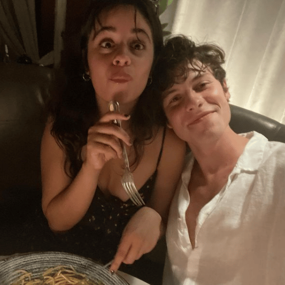 Camila Cabello និង Shawn Mendes
