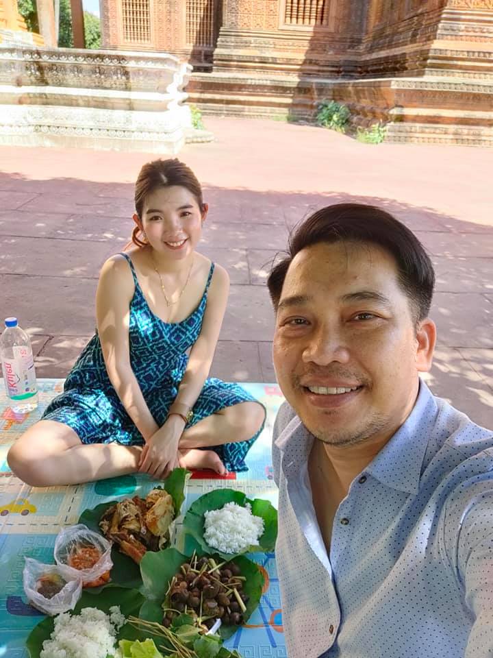 មួន ម៉ារ៉ា និងគ្រួសារ