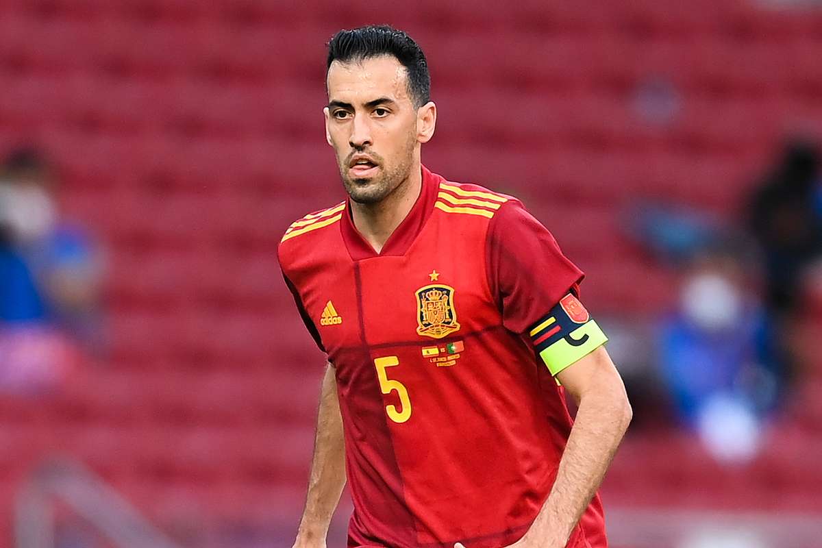 ខ្សែបម្រើ&nbsp;Sergio Busquets