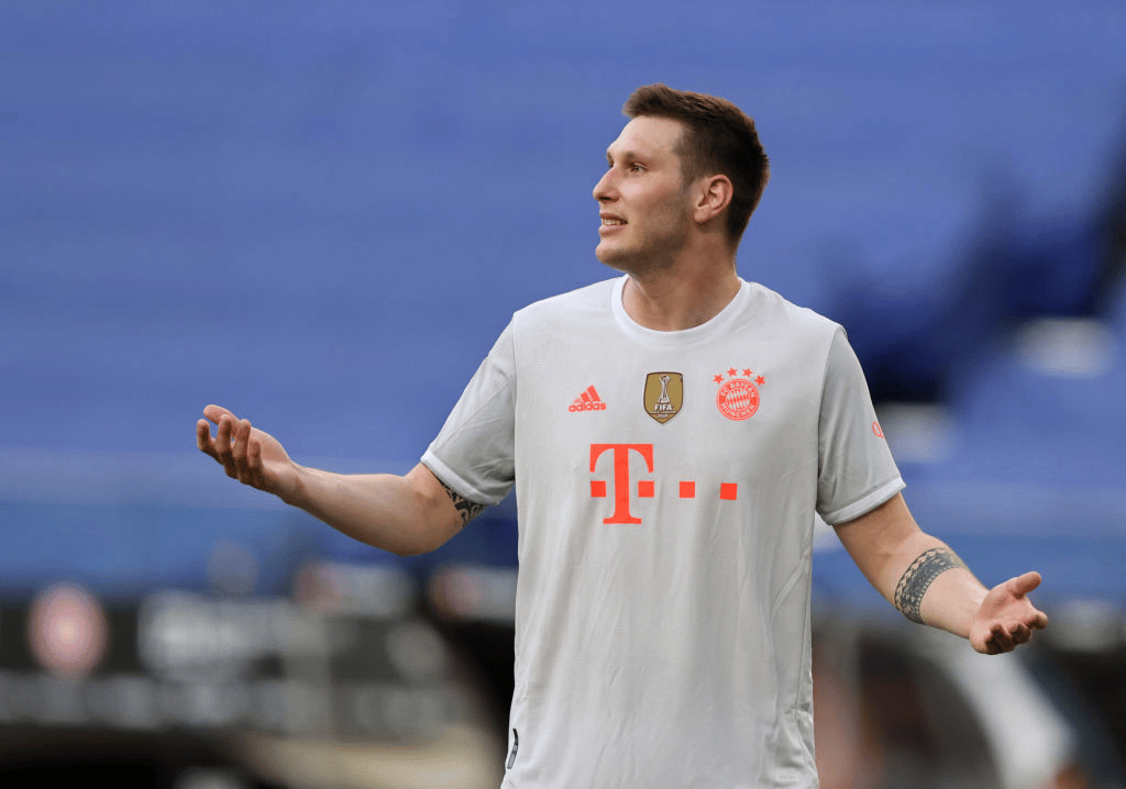 កីឡាករ Niklas Sule