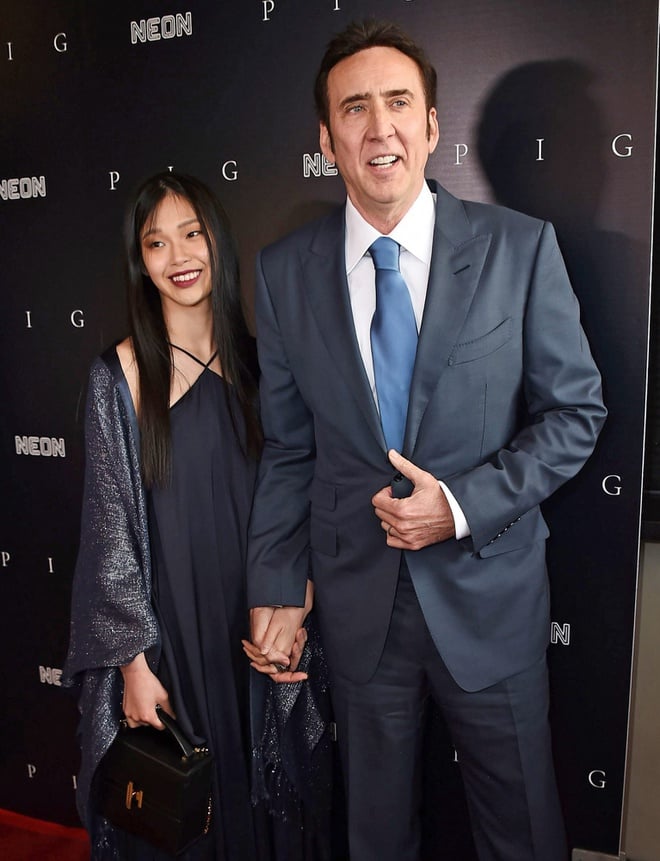 Nicolas Cage និង Riko Shibata