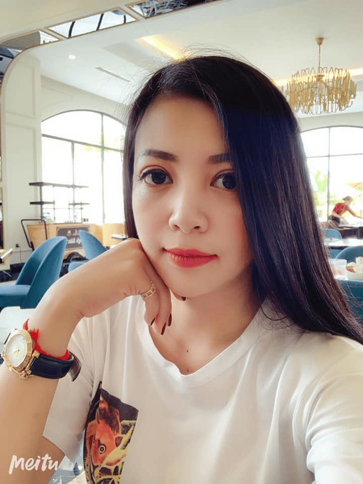 អ្នកនាង ឈិន ច័ន្ទសុធារី