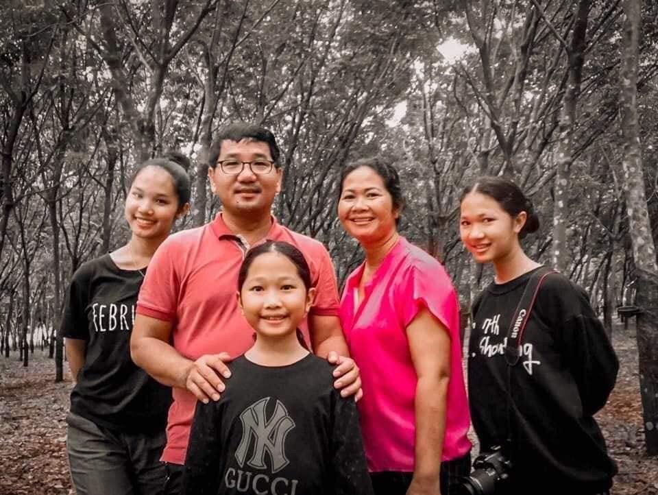 គ្រួសារលោក យន់ សំបូរ