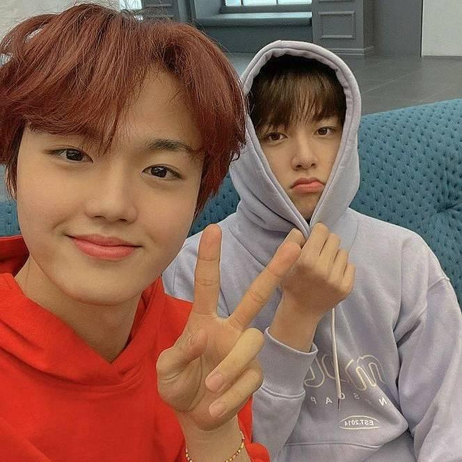Doyoung និង&nbsp;Jung-hwan