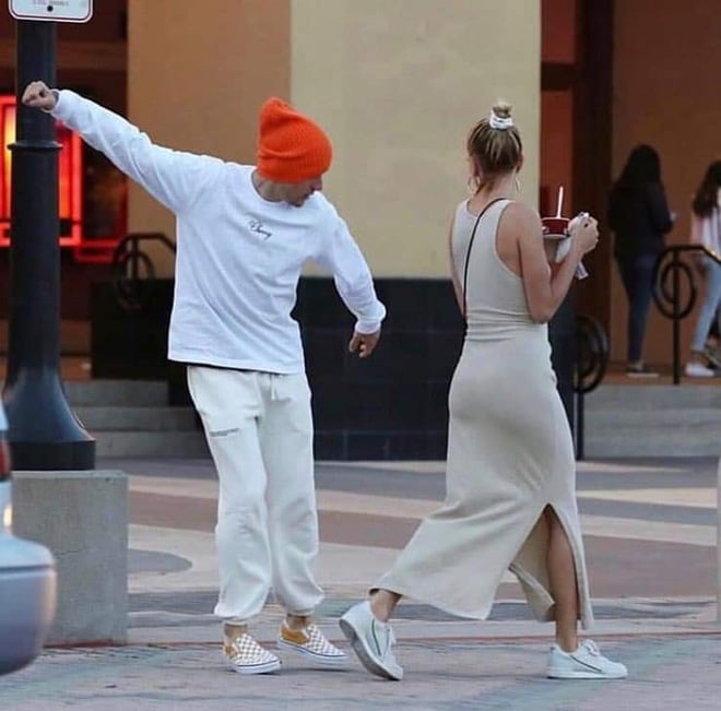 Justin Bieber និង Hailey Baldwin
