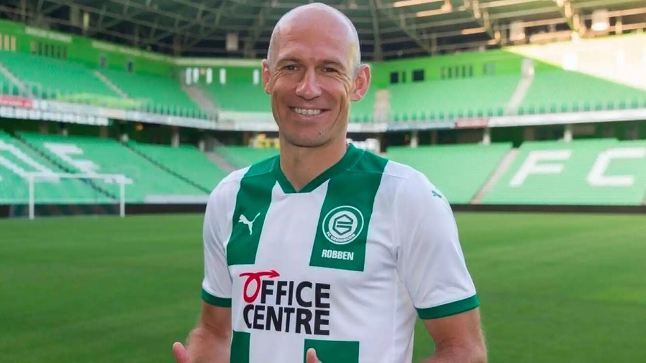 &nbsp;កីឡាករ Arjen Robben