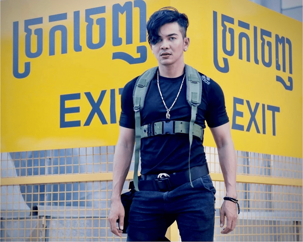 &nbsp; តារាប្រុស&nbsp;ចនអេឡិចហ្សូរ៉ា&nbsp;