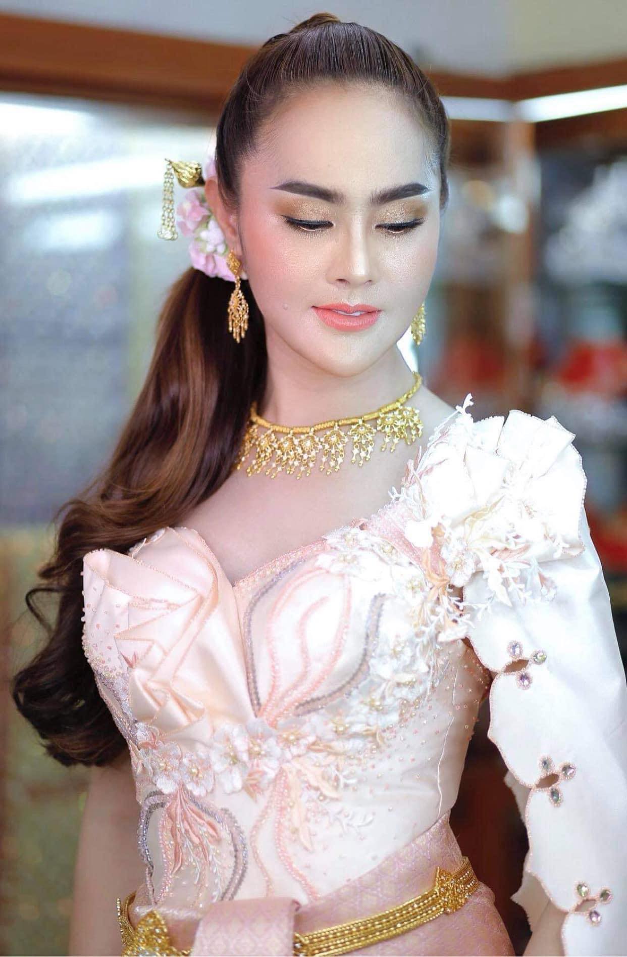 ប៉ុប​ពី​&nbsp;