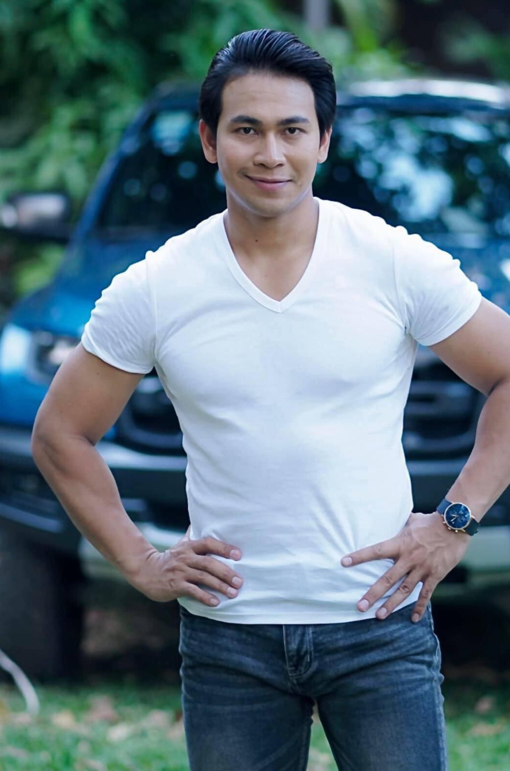 តារាប្រុស សាច់ដុំ&nbsp;សន ពិសិដ្