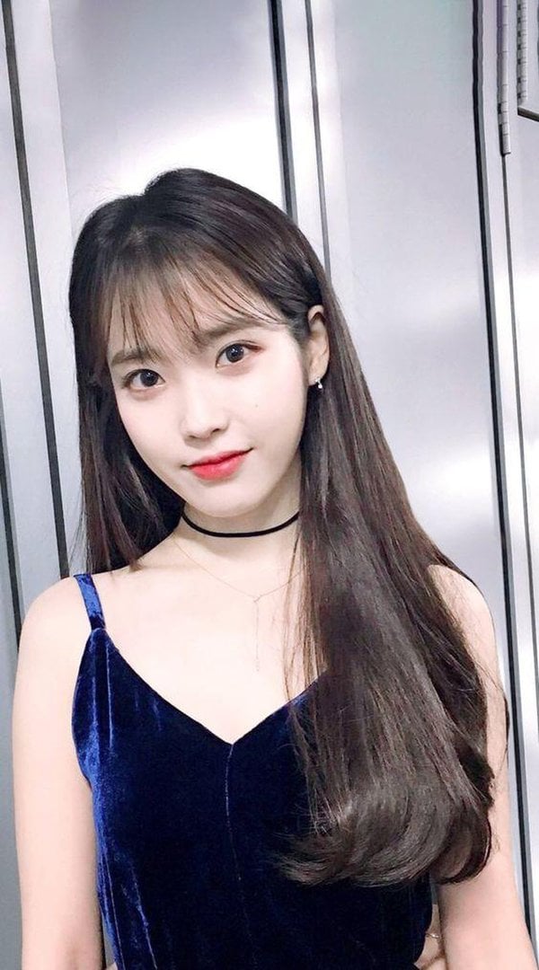 IU