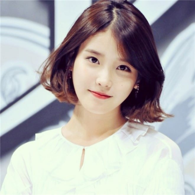 IU