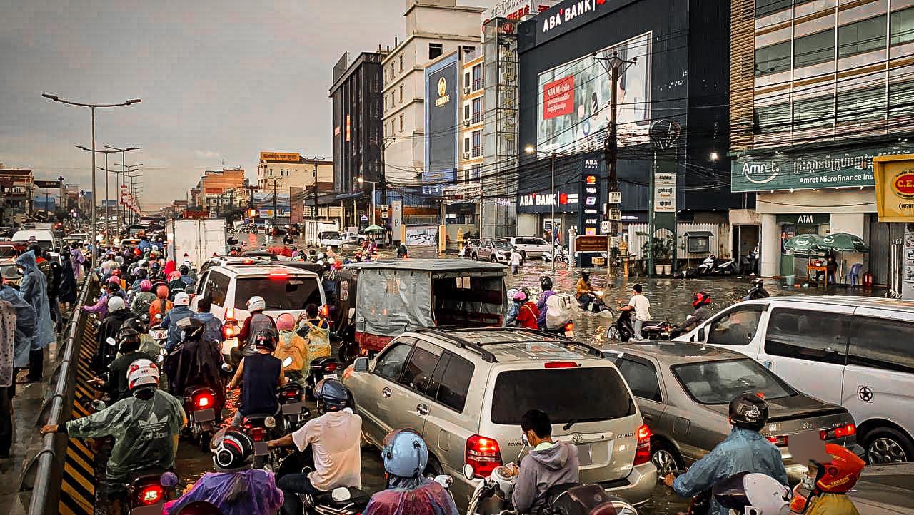 ទិដ្ឋភាពស្ទះផ្លូវនៅចោមចៅ