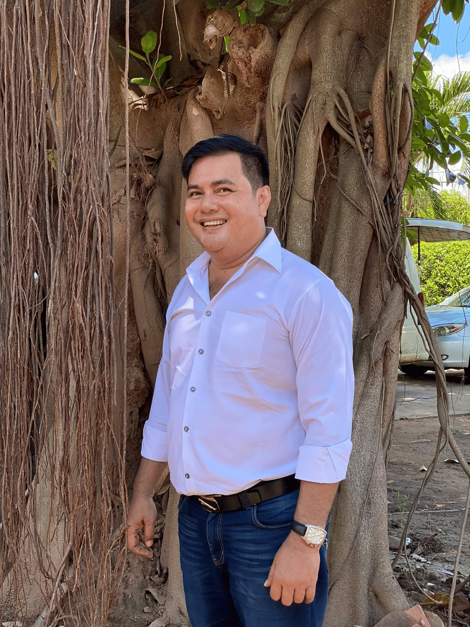 តារាប្រុស យុត្ថារ៉ា ឆានី
