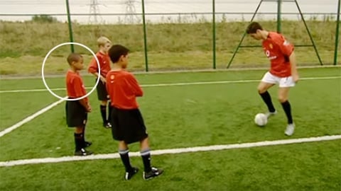 ខ្សែប្រយុទ្ធ Cristiano Ronaldo និង Jesse Lingard