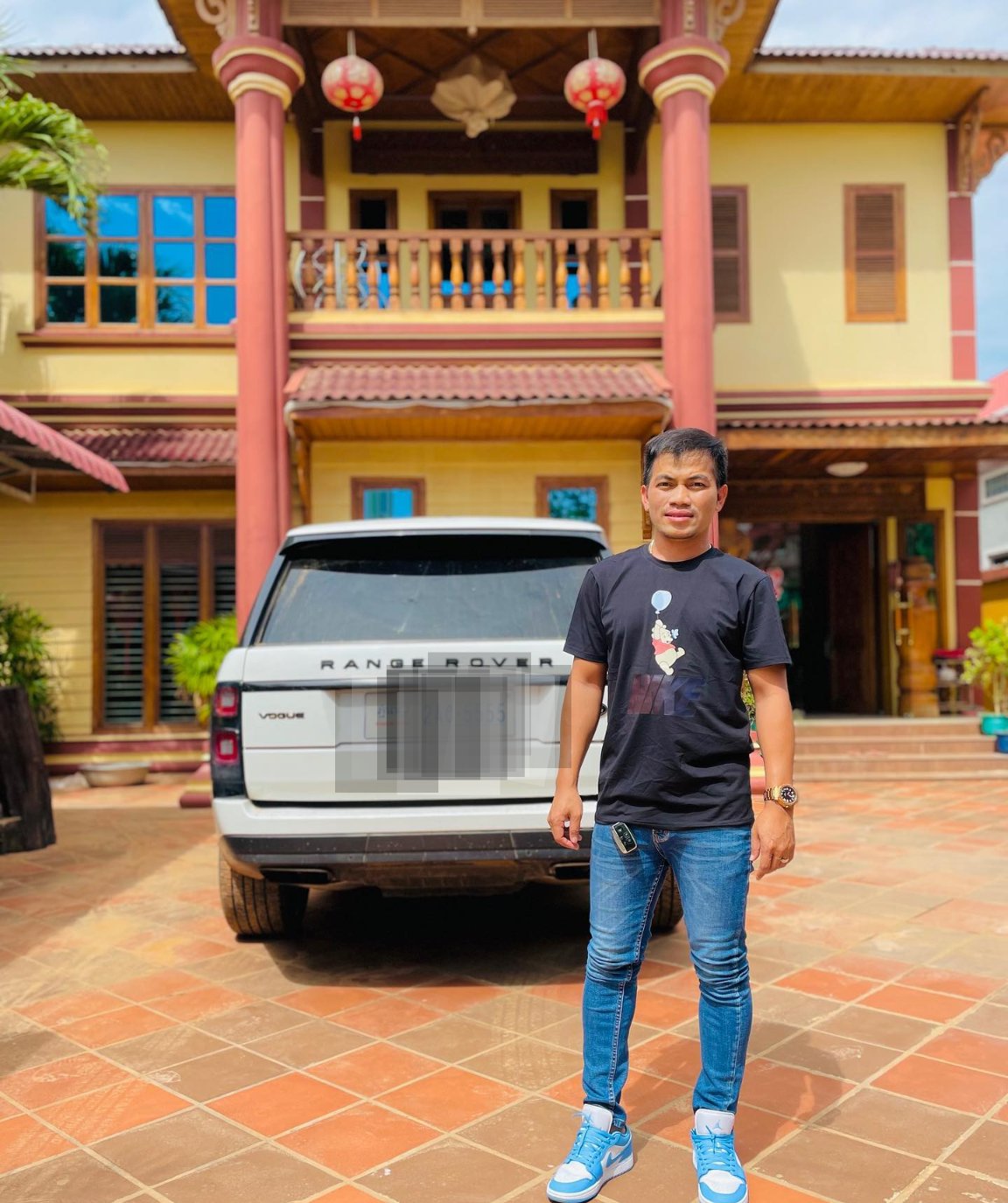 Admin ជីងចក់